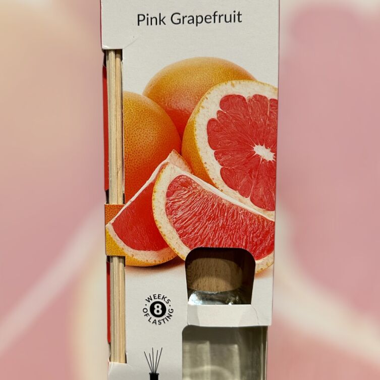 Dyfuzor zapachowy D-aroma Reed Diffuzer 100ml Pink Grapefruit – Energetyczna Świeżość w Twoim Domu